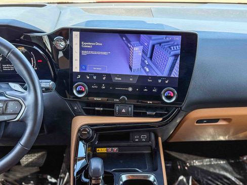 Certified 2025 Lexus NX 350h AWD w/ Accessory Package (Z2) image 14