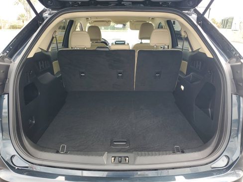 Certified 2024 Ford Edge SE image 7