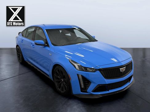 Used 2022 Cadillac CT5 V Blackwing w/ Carbon Fiber Package 2 RWD image 7