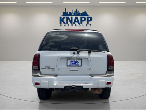 Used 2008 Chevrolet TrailBlazer 4WD image 4