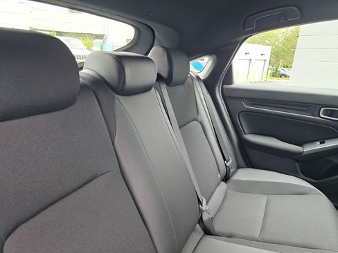 Used 2025 Honda Civic Sport image 13