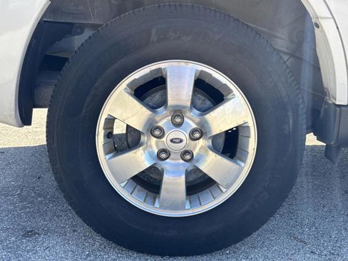 Used 2011 Ford Escape Limited w/ 301A Rapid Spec Order Code image 32