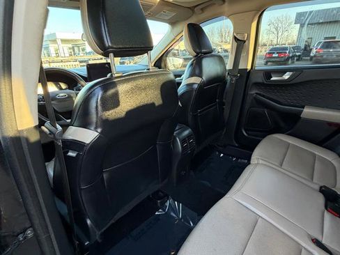 Used 2020 Ford Escape SEL image 27