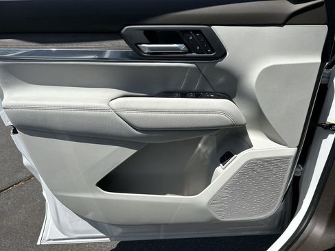 New 2026 GMC Terrain Denali AWD/4WD image 22