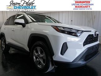Used 2025 Toyota RAV4 XLE AWD/4WD video 1