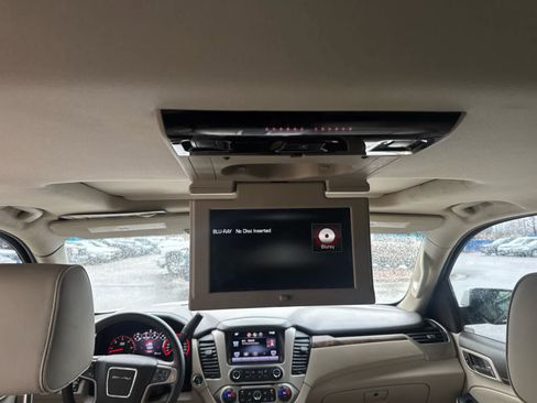 Used 2015 GMC Yukon Denali w/ Touring Package image 21