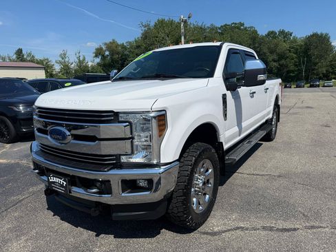 Used 2019 Ford F250 Lariat w/ Chrome Package AWD/4WD image 2