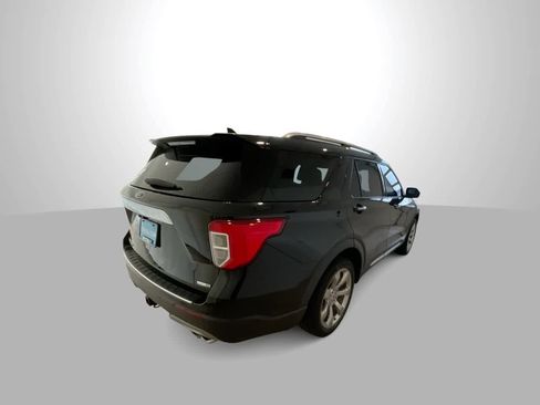Used 2020 Ford Explorer Platinum w/ Premium Technology Package image 8