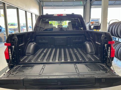 Used 2025 Ford F150 Lightning Flash AWD/4WD image 7
