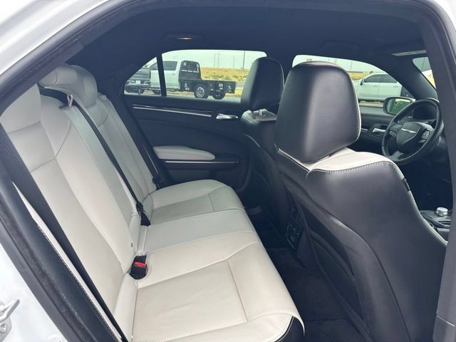 Used 2017 Chrysler 300 S w/ 300S Premium Group 2 RWD image 15