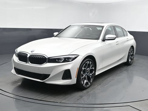 Used 2026 BMW 330i xDrive Sedan AWD/4WD image 1