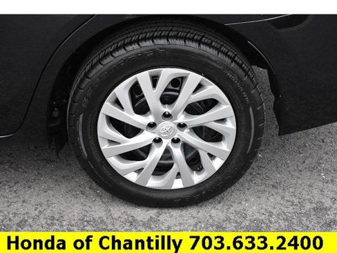 Used 2019 Toyota Corolla LE FWD image 29