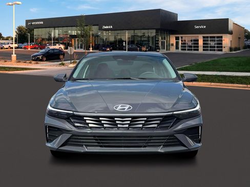 New 2026 Hyundai Elantra SE image 12