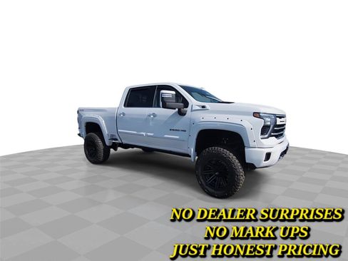 New 2025 Chevrolet Silverado 2500 LTZ w/ LTZ Premium Package AWD/4WD image 2