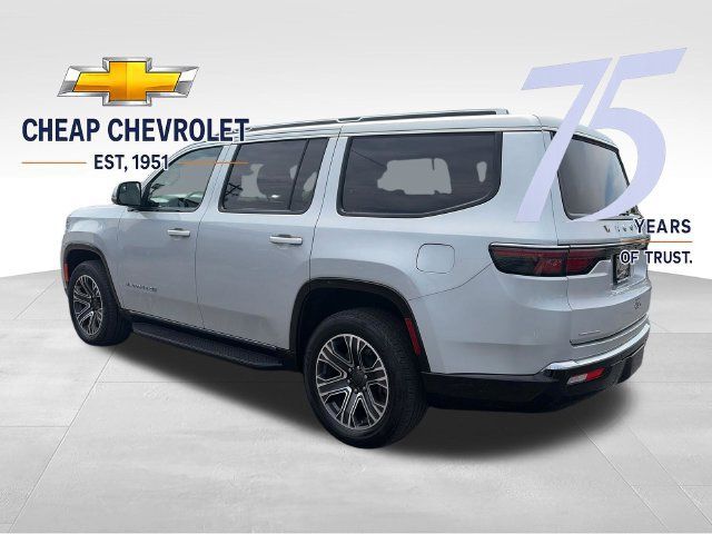 Used 2022 Jeep Wagoneer Series III AWD/4WD image 3