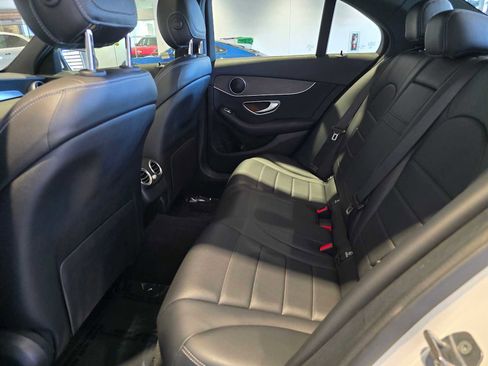 Used 2019 Mercedes-Benz C 300 4MATIC Sedan image 19