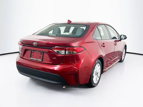 Used 2023 Toyota Corolla LE w/ LE Premium Package FWD image 3