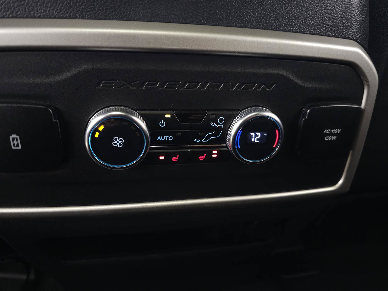 Used 2024 Ford Expedition Limited AWD/4WD image 39