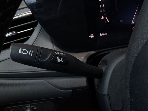 Used 2025 Buick Encore GX Preferred FWD image 33