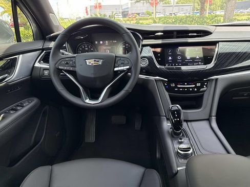 New 2025 Cadillac XT6 Premium Luxury w/ Technology Package image 17