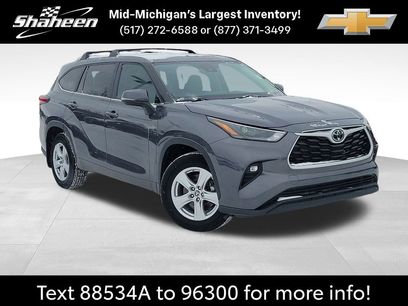 Used 2023 Toyota Highlander L