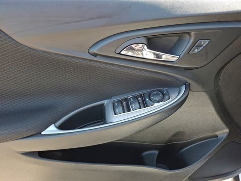 Used 2024 Chevrolet Malibu LT FWD image 22
