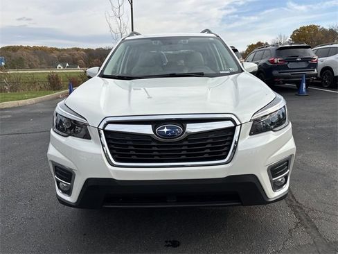 Used 2021 Subaru Forester Limited w/ Popular Package #3 image 4