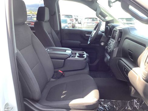 Used 2022 Chevrolet Silverado 1500 Custom image 15