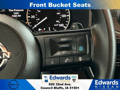 Used 2022 Nissan Rogue SV AWD/4WD image 21