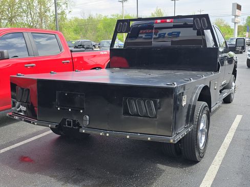 Used 2023 RAM 3500 Laramie w/ Night Edition AWD/4WD image 4