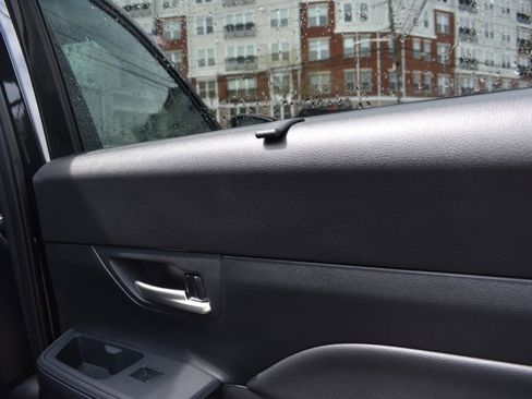 Used 2025 Toyota Grand Highlander FWD image 28