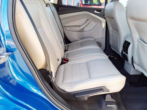 Certified 2019 Ford Escape Titanium image 14