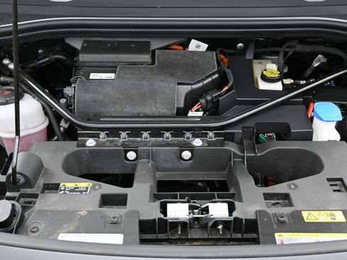 Used 2022 Volkswagen ID.4 Pro image 36