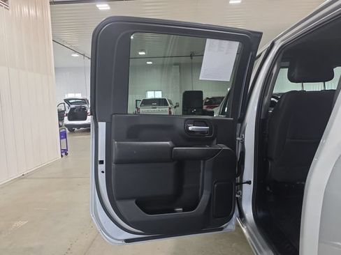 Used 2022 Chevrolet Silverado 3500 LT w/ Convenience Package AWD/4WD image 23