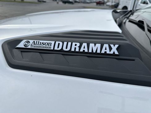 Used 2023 Chevrolet Silverado 3500 W/T w/ WT Convenience Package image 25