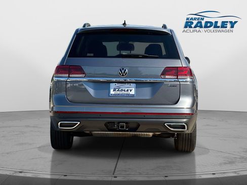 Certified 2023 Volkswagen Atlas SE AWD/4WD image 3
