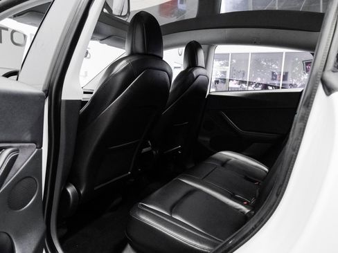 Used 2020 Tesla Model Y Performance image 40