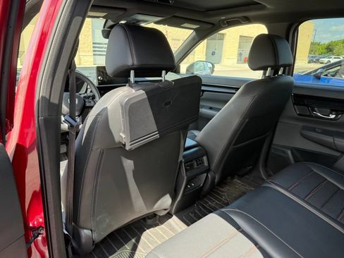 Used 2024 Honda CR-V Sport Touring image 9