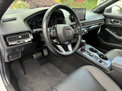 Used 2025 Honda Civic Sport Touring image 21