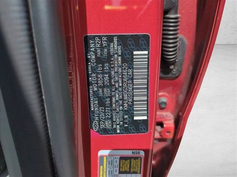 Used 2024 Hyundai Elantra SEL FWD image 30
