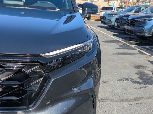 Used 2024 Honda CR-V Sport image 12