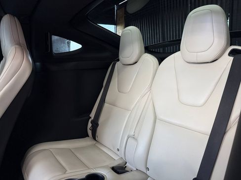 Used 2019 Tesla Model X AWD/4WD image 31