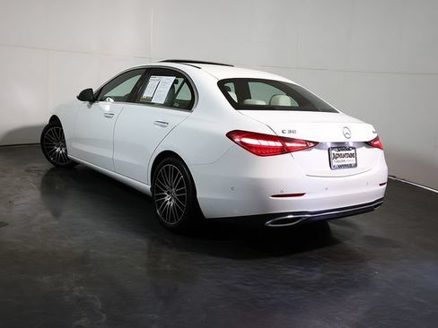 Used 2025 Mercedes-Benz C 300 4MATIC Sedan image 2