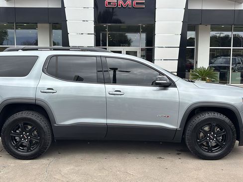 Certified 2023 GMC Acadia AT4 w/ Preferred Package image 8