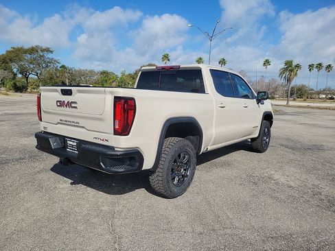 New 2026 GMC Sierra 1500 AT4X image 9