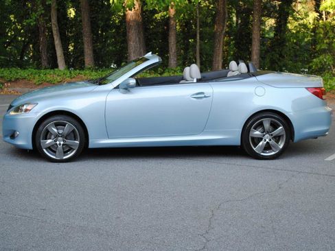 Used 2011 Lexus IS 350C w/ Luxury Pkg image 9