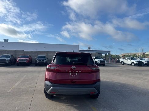 Certified 2023 Nissan Rogue S FWD image 16