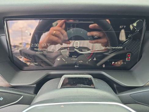 New 2026 GMC Acadia Denali w/ Super Cruise Package FWD image 29