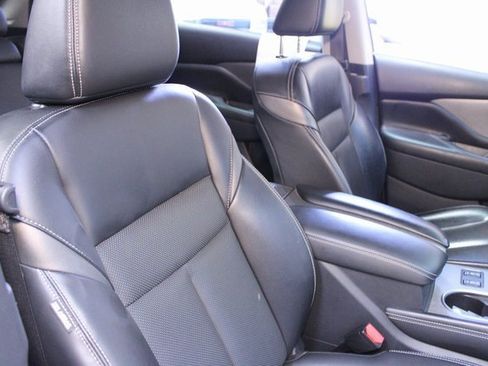 Used 2020 Nissan Murano SL image 11