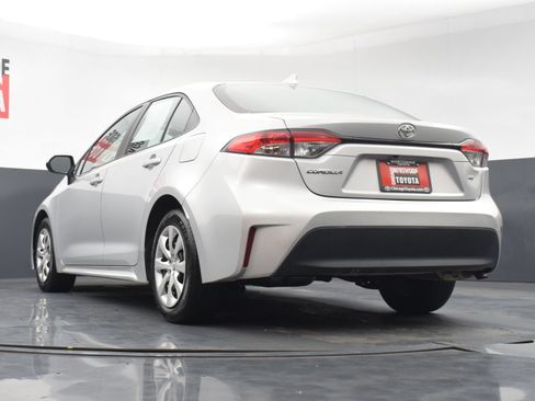 Used 2024 Toyota Corolla LE FWD image 26